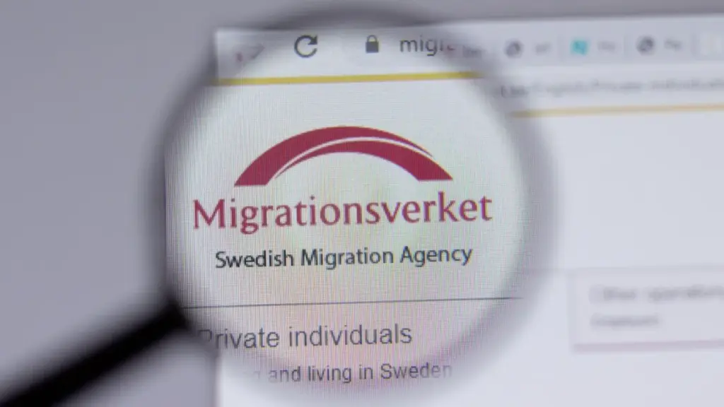 Elva misstänkta gängkriminella förlorar rätten att återvända till Sverige